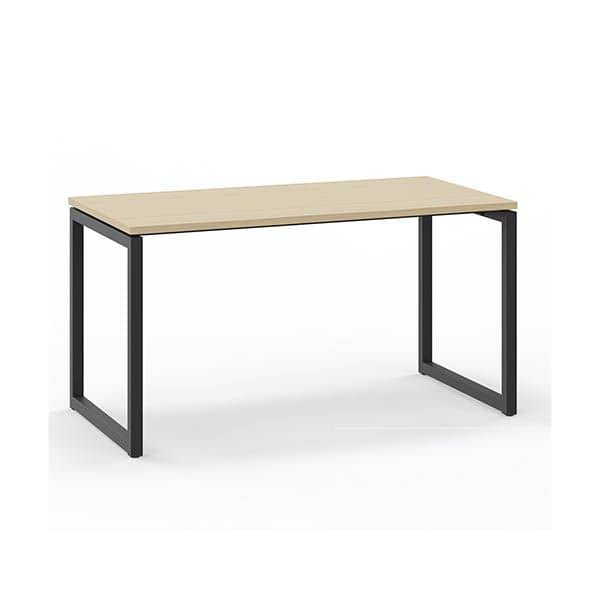 Skrivebord Nova O, Bordplate: Hvitpigmentert Eik, Størrelse: 1200x700 mm